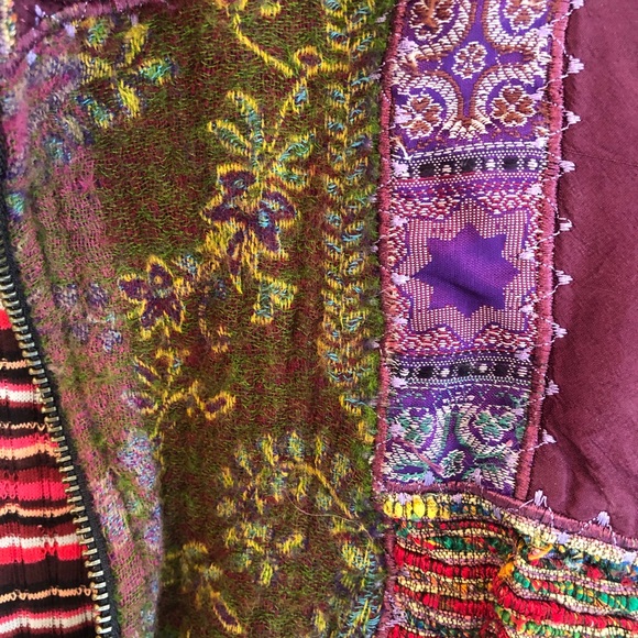 COLDWATER CREEK *FAB Multi-Color/Fabric Patch Vest - Picture 8 of 10